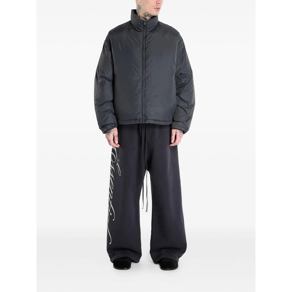 [Fear Of God Essentials] Down Jacket SS26 202HO258151F  IRGRE