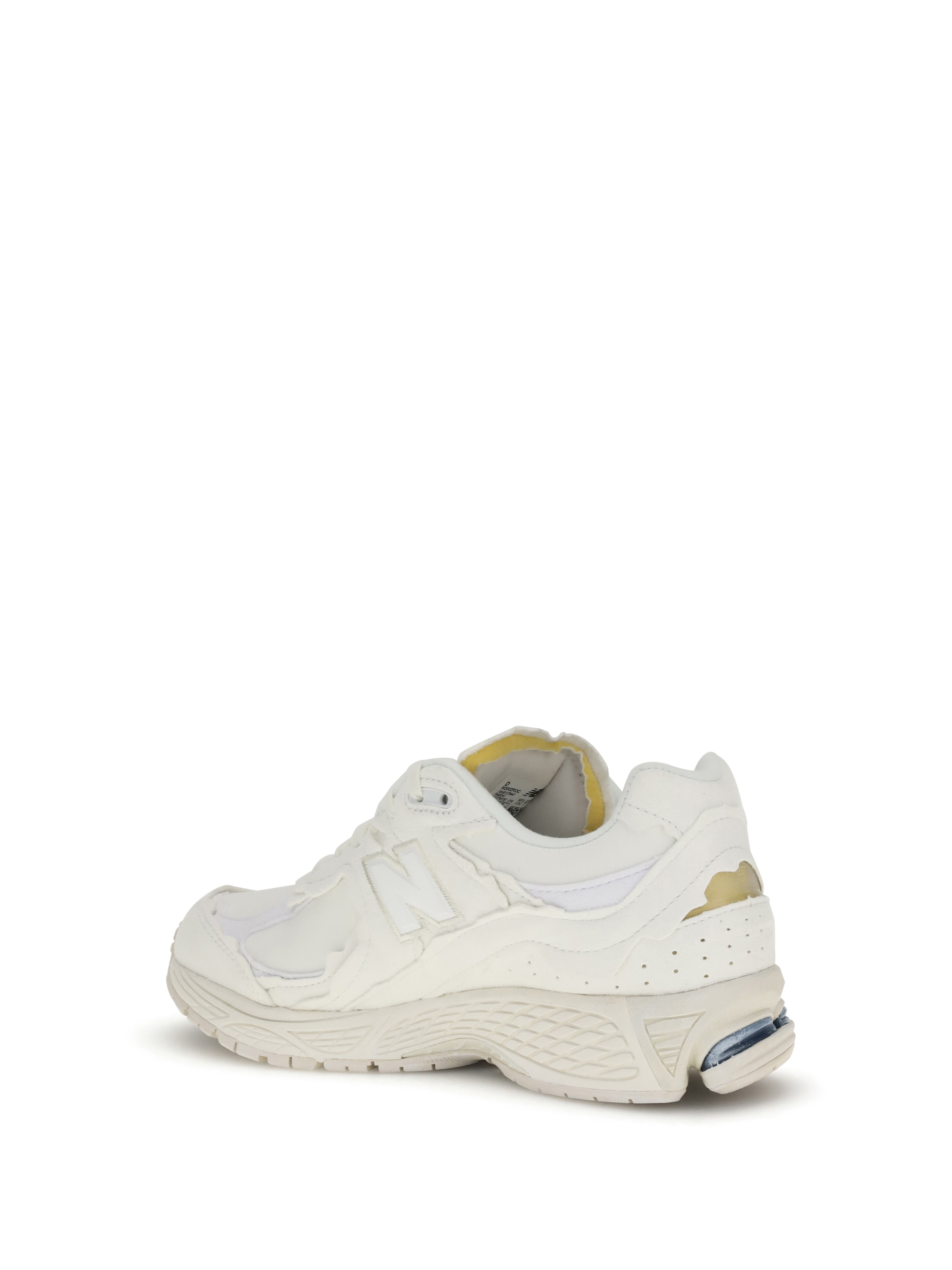 2002R Sneakers