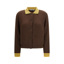 Sweater with a classic collar and front button fastening