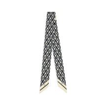 Twill Tout La V Scarf