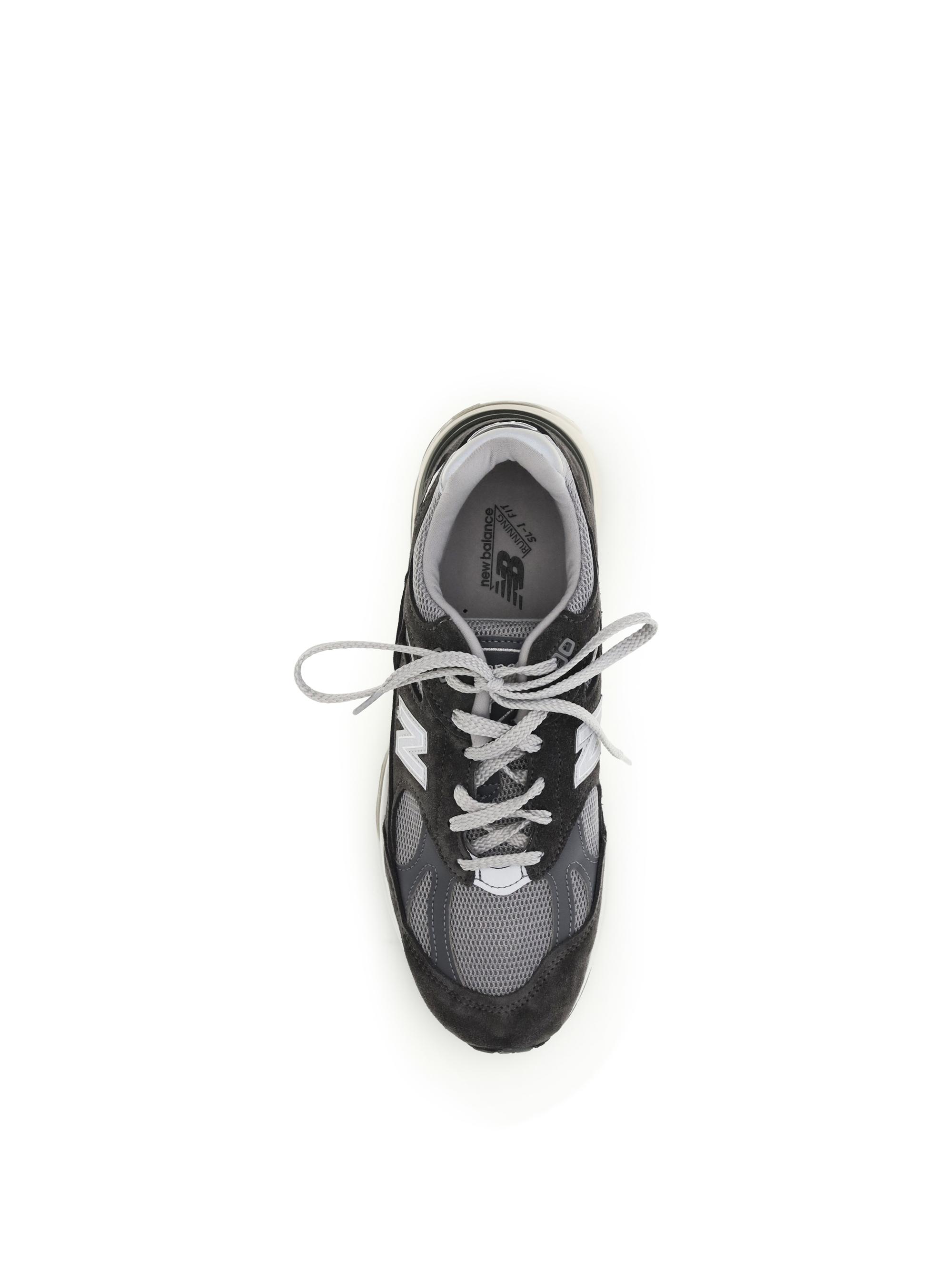 991v2 Sneakers