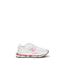 2000 Sneakers