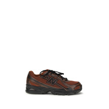 740 Sneakers