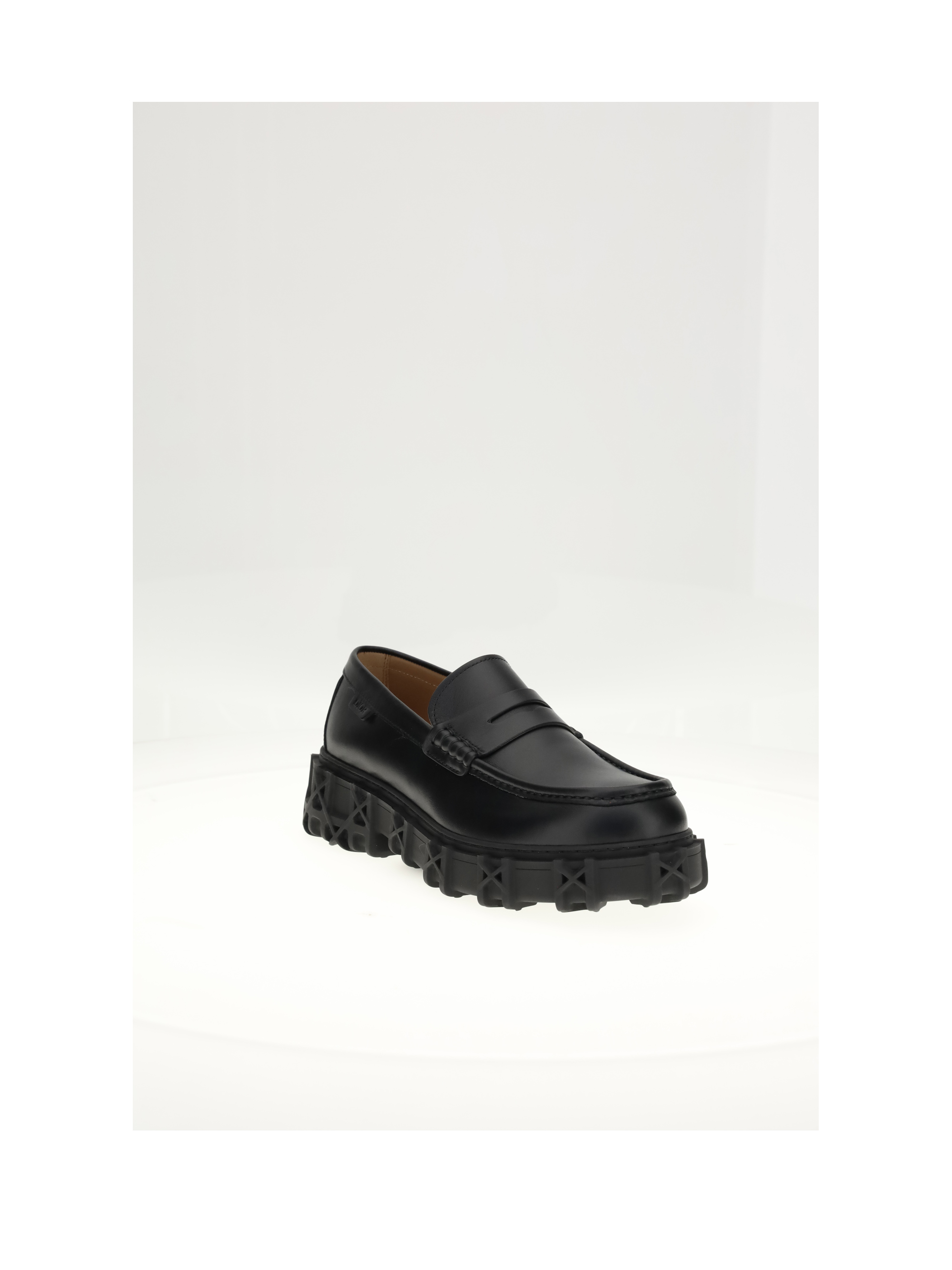 LOAFER