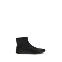 Leather ankle Boots lined with soft shearling