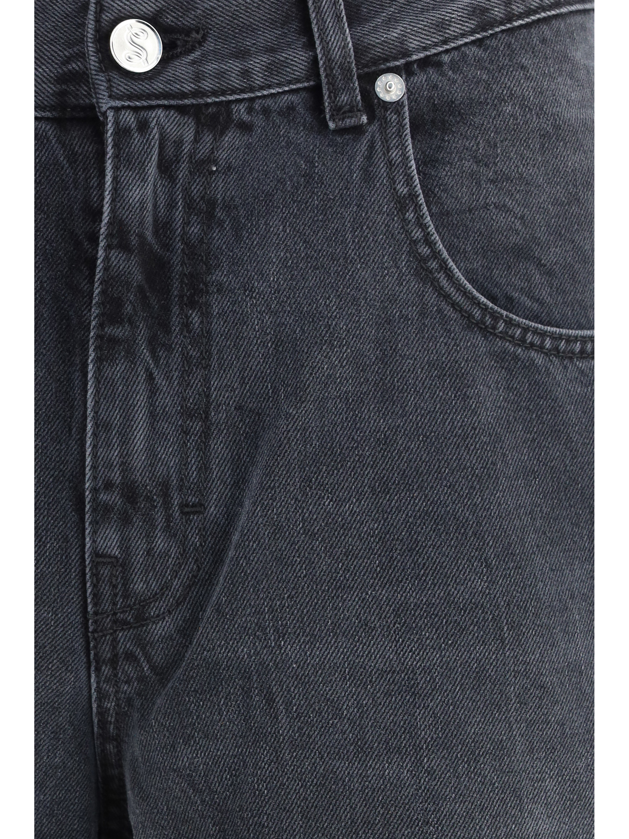 Relaxed Cut straight leg Jeans