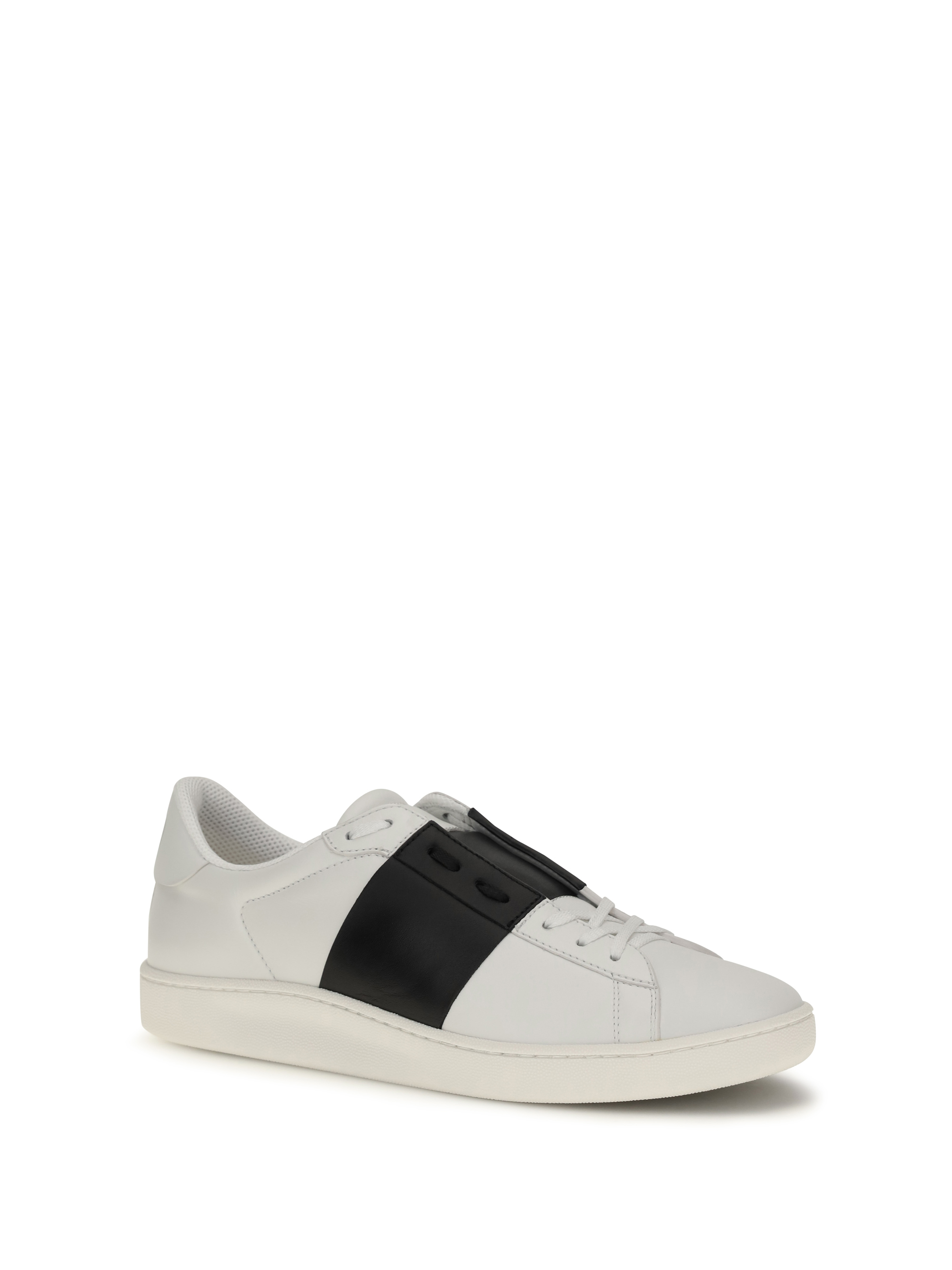 Open Sneakers