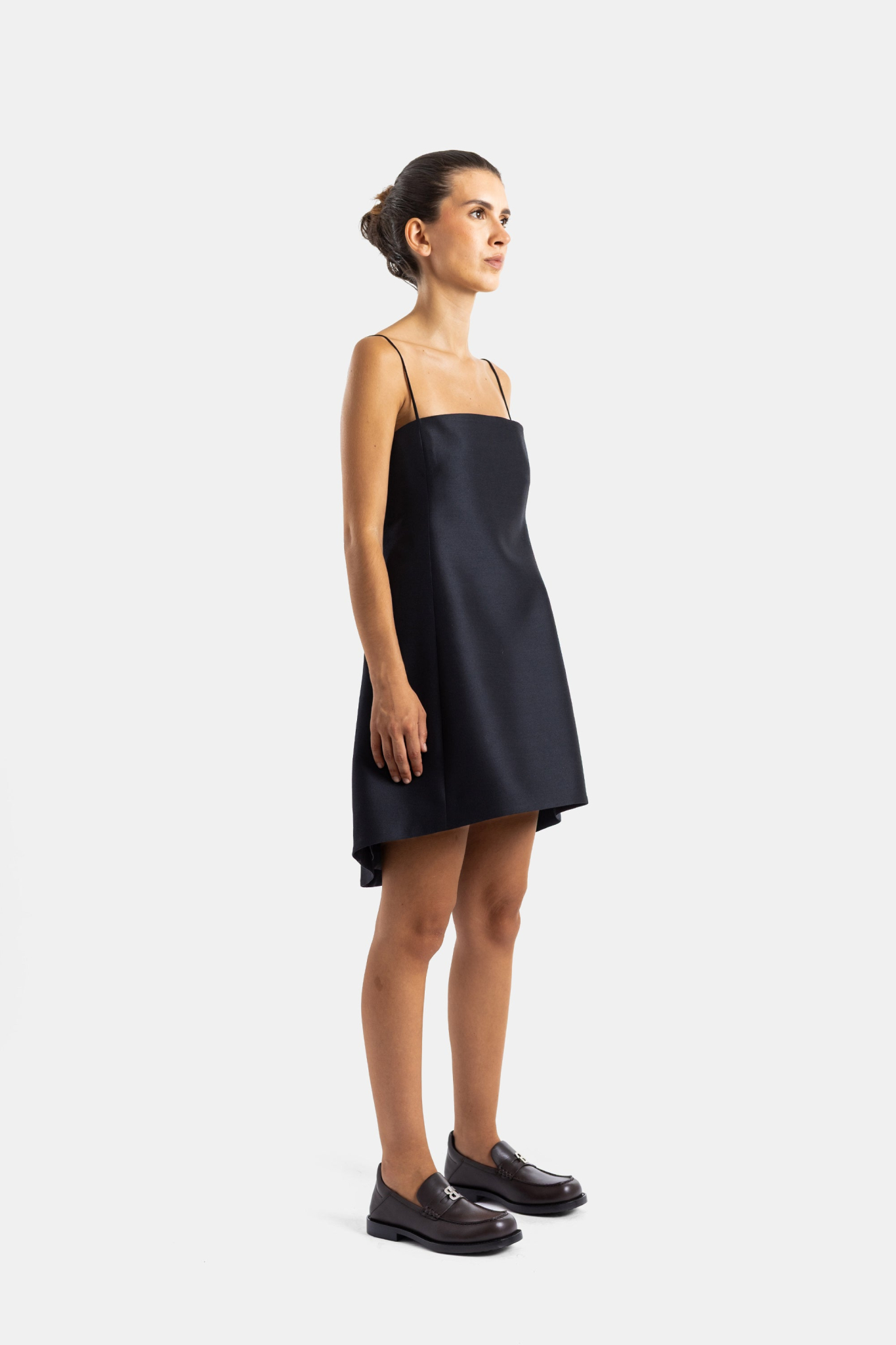[Balenciaga] Sleeveless dress FW26 A00291-TUT22