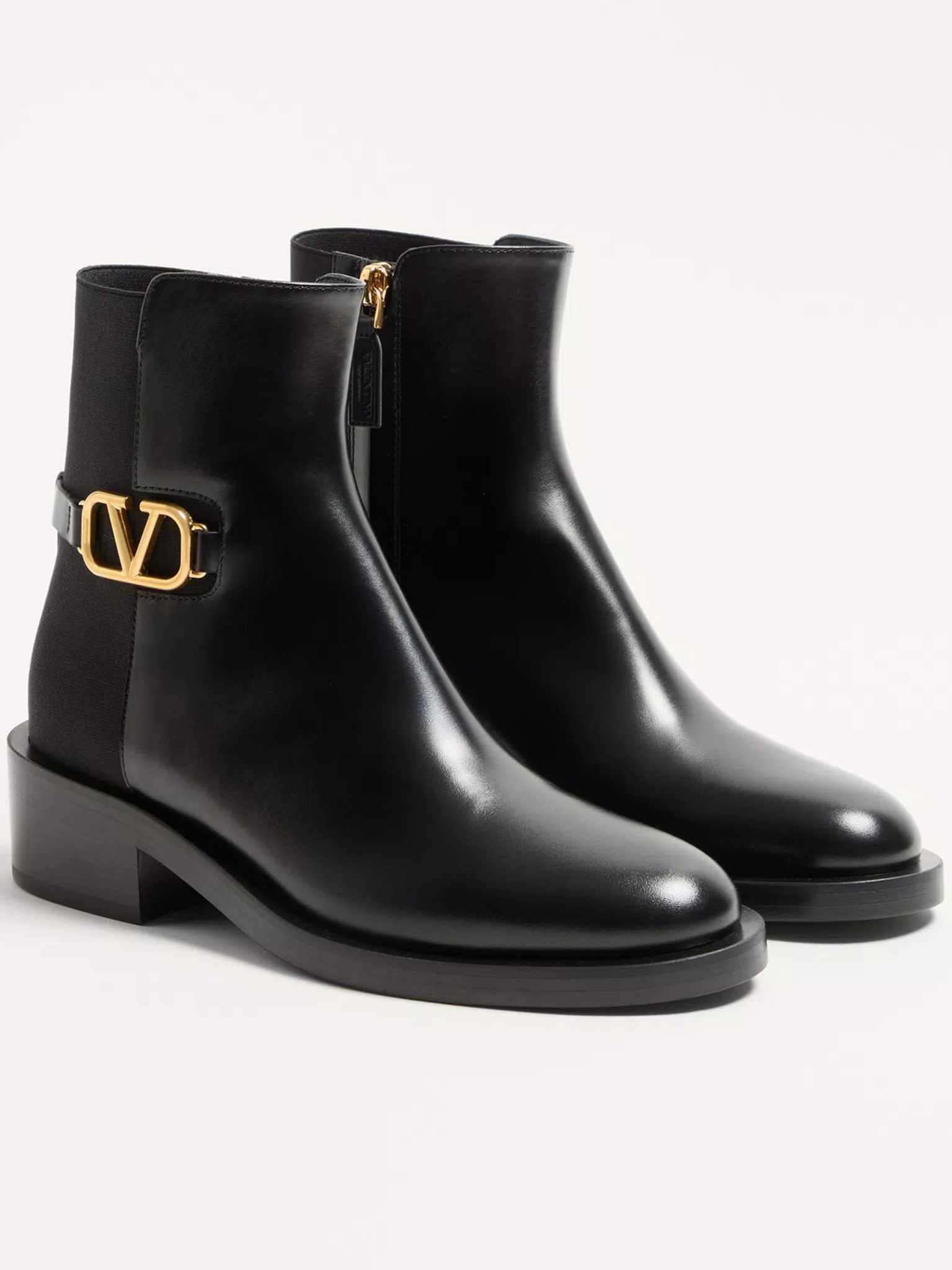 [Valentino] Boots SS26 ZW2S0CT1PYH