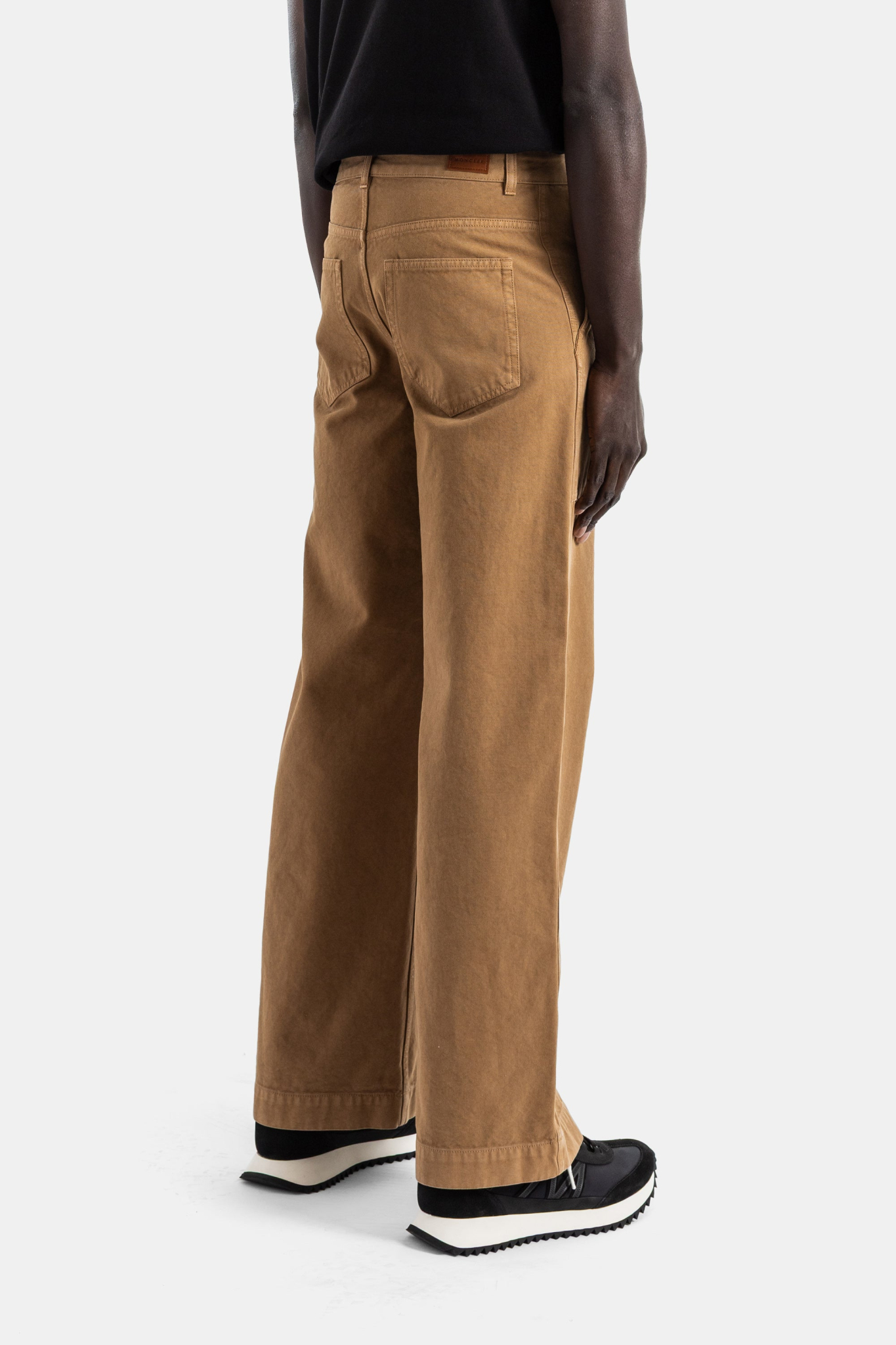 [Moncler] Trousers SS26 L1093 2A00003 - 5999H