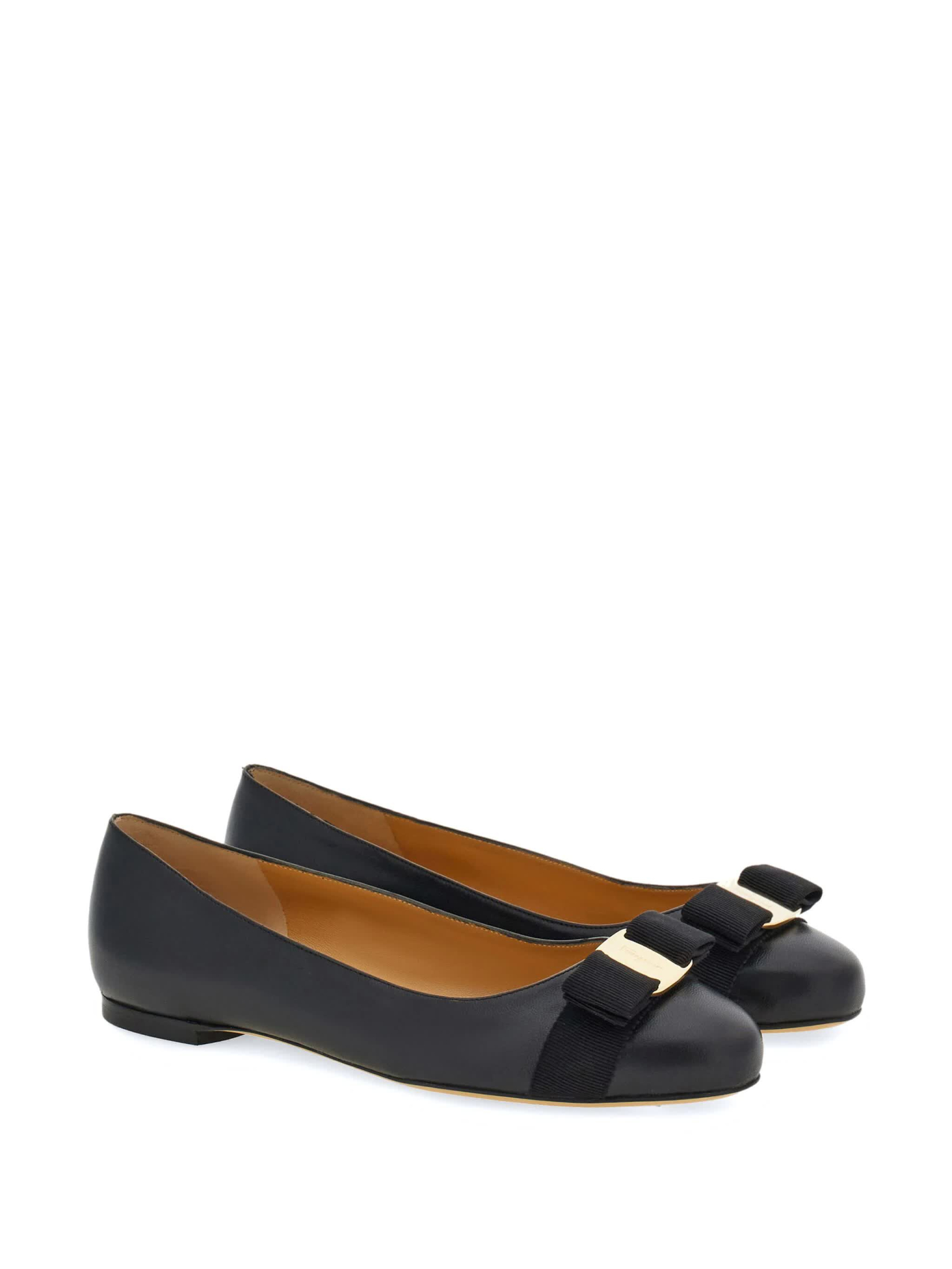 [Salvatore Ferragamo] Flat shoes FW26 0775746