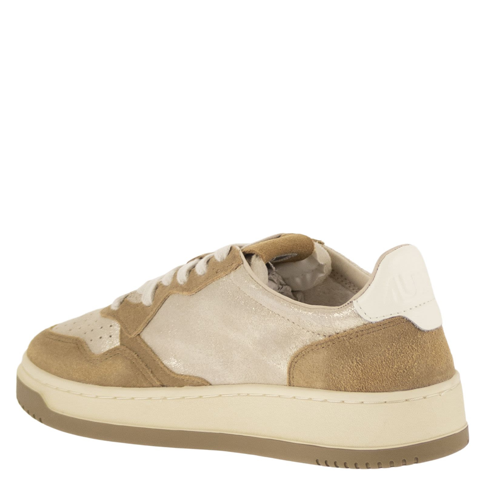 [AUTRY] Sneakers FW26 AULWYB01