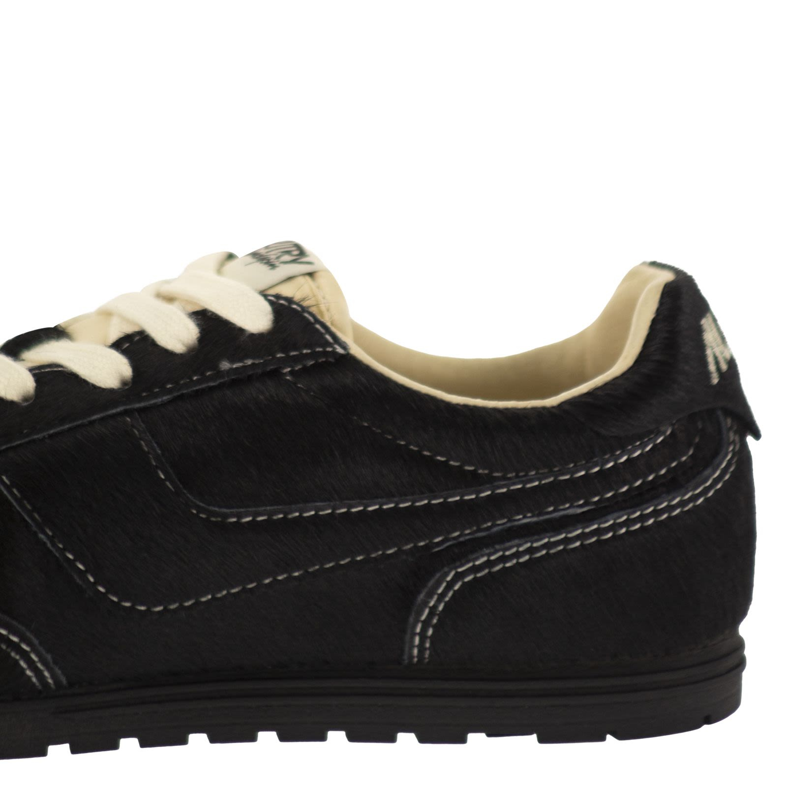 [AUTRY] Sneakers FW26 WSLWBN06