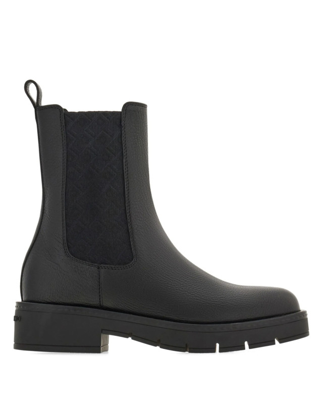 [Salvatore Ferragamo] Boots FW26 0779830
