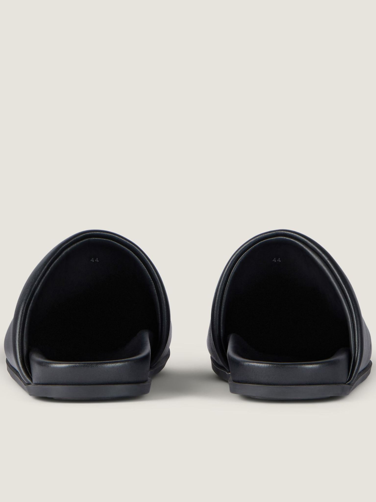 [Givenchy] Slippers FW26 BH302NH1XM