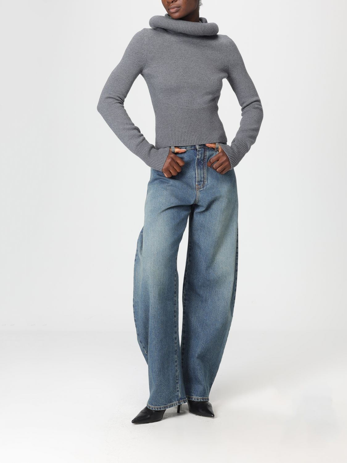 [Alaia] Knitwear FW25 AA9G0071K133B 821
