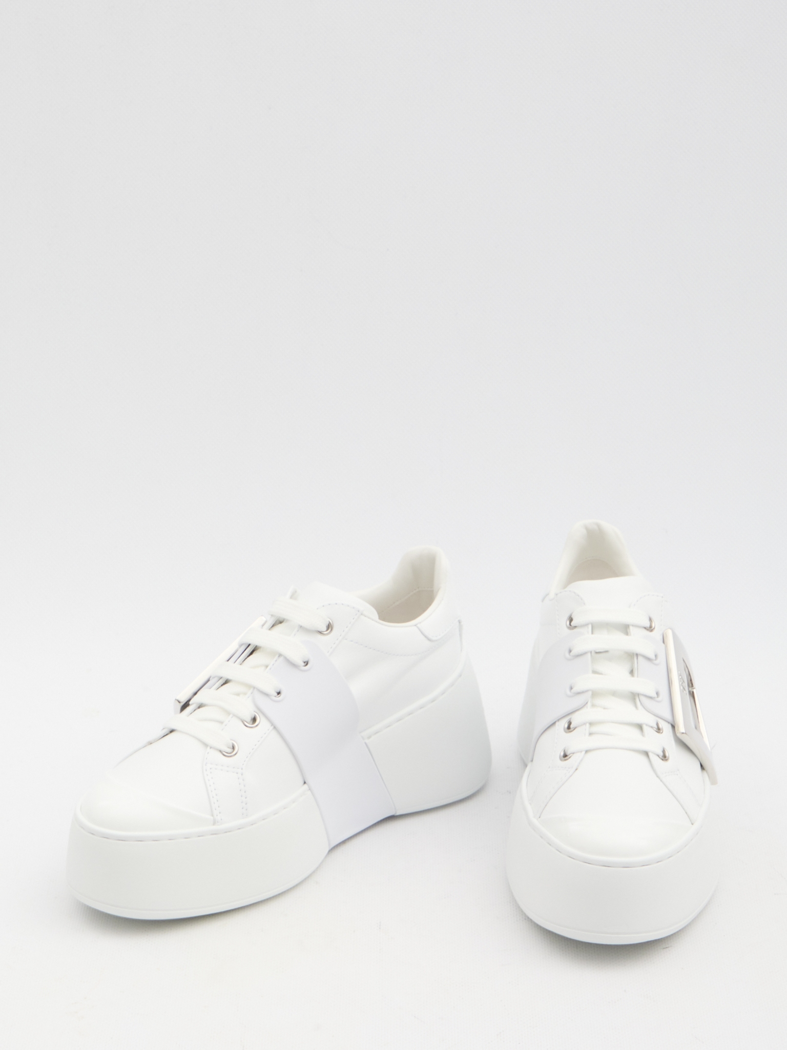 [Roger Vivier] Sneakers FW26 RVW73726150_LXQ_B001