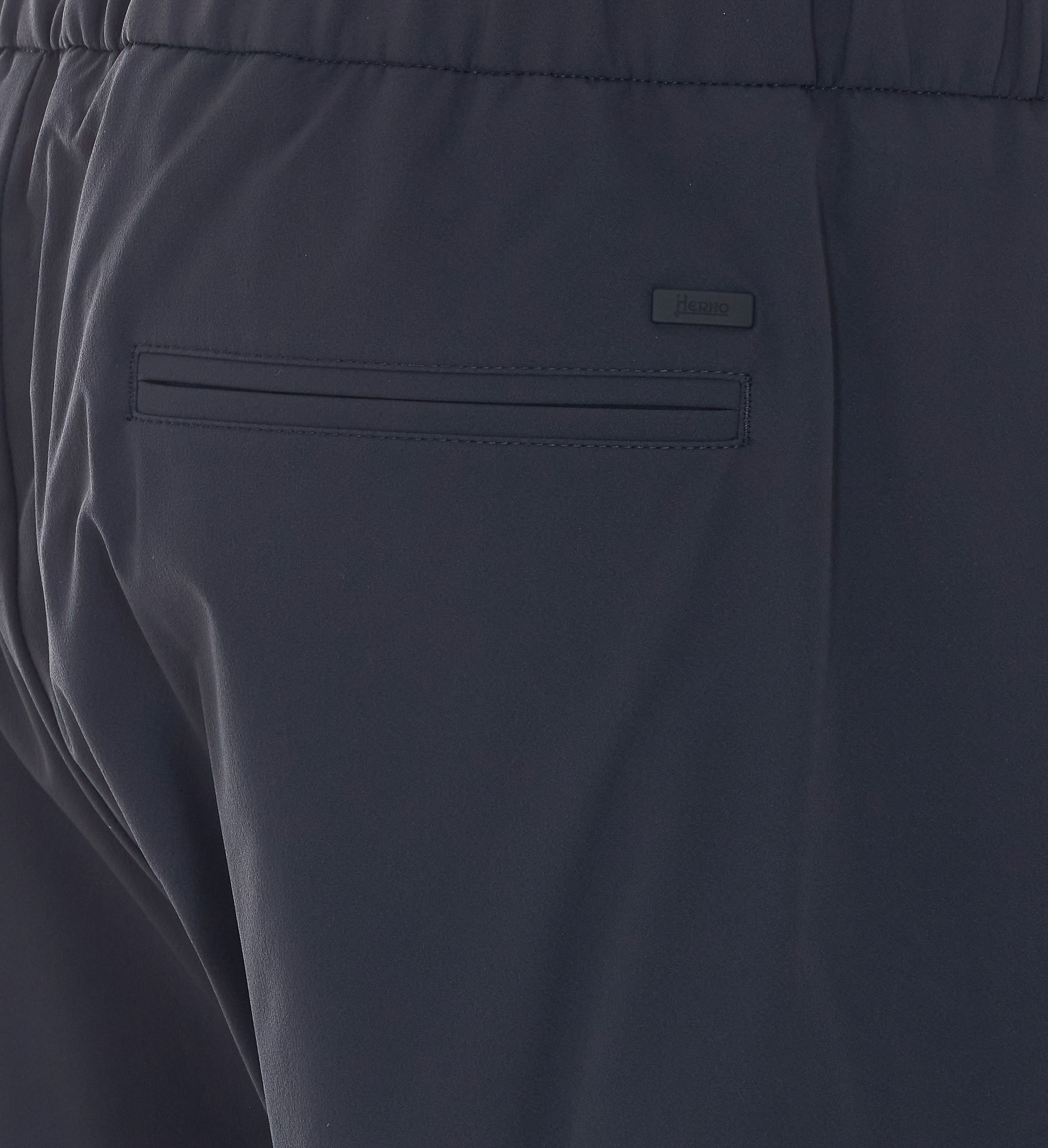 [Herno] Trousers FW26 PT000155U12773S9201