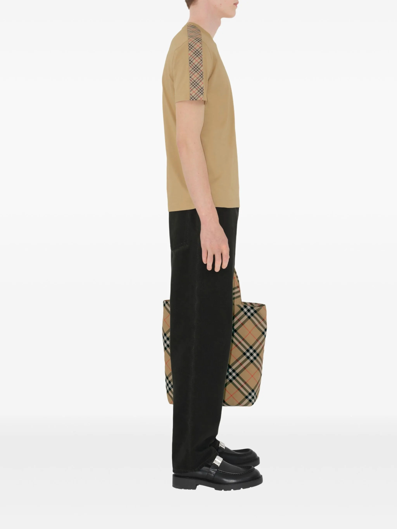[Burberry] T-shirts Short Sleeve SS26 8106247B8626