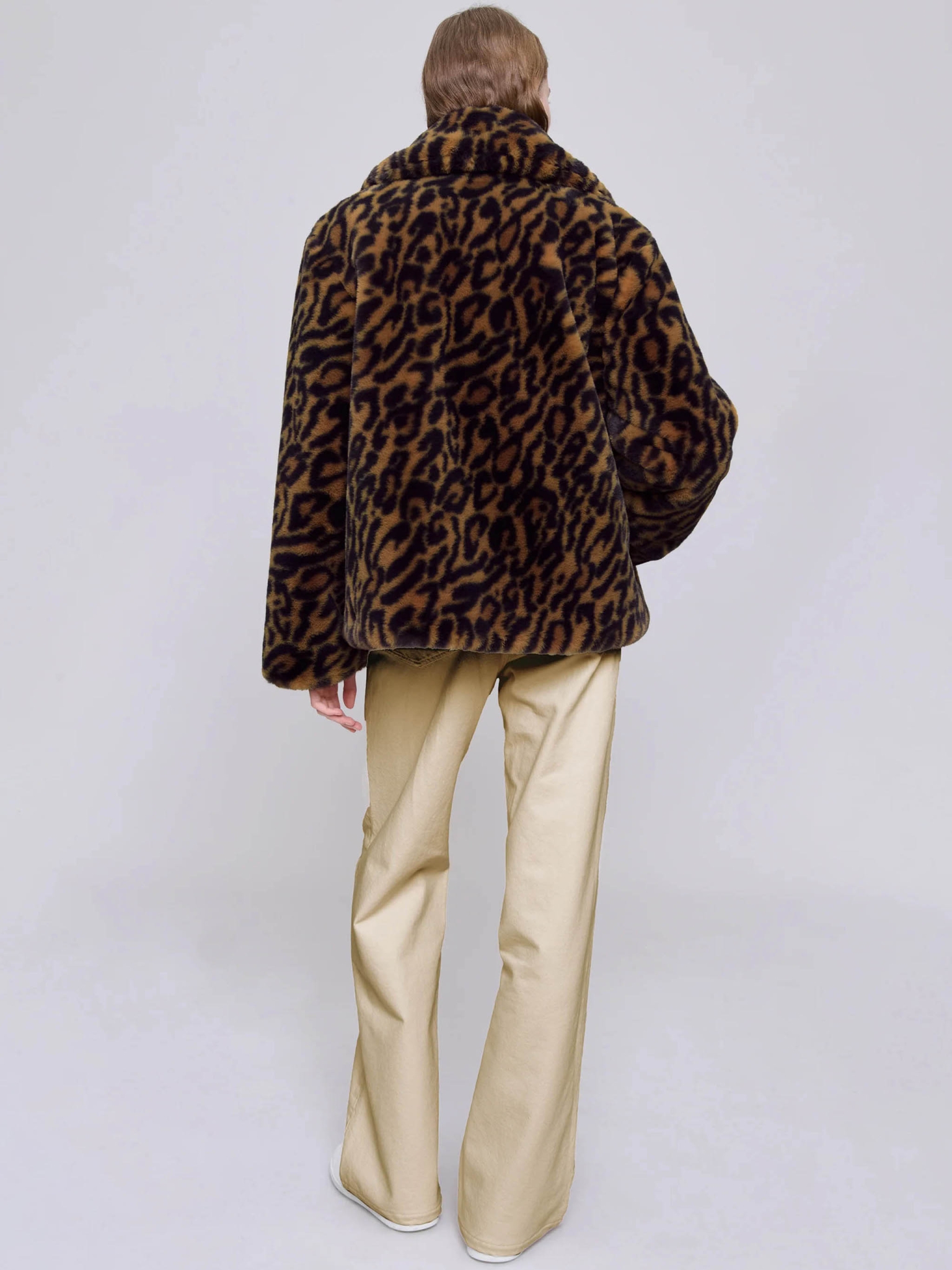 [A.P.C.] Coat FW25 PSALAF01556CAA