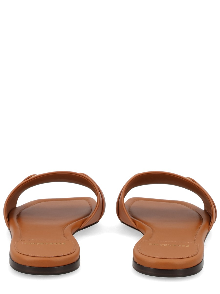 [Ferragamo] Flat shoes SS26 769637_01G997002