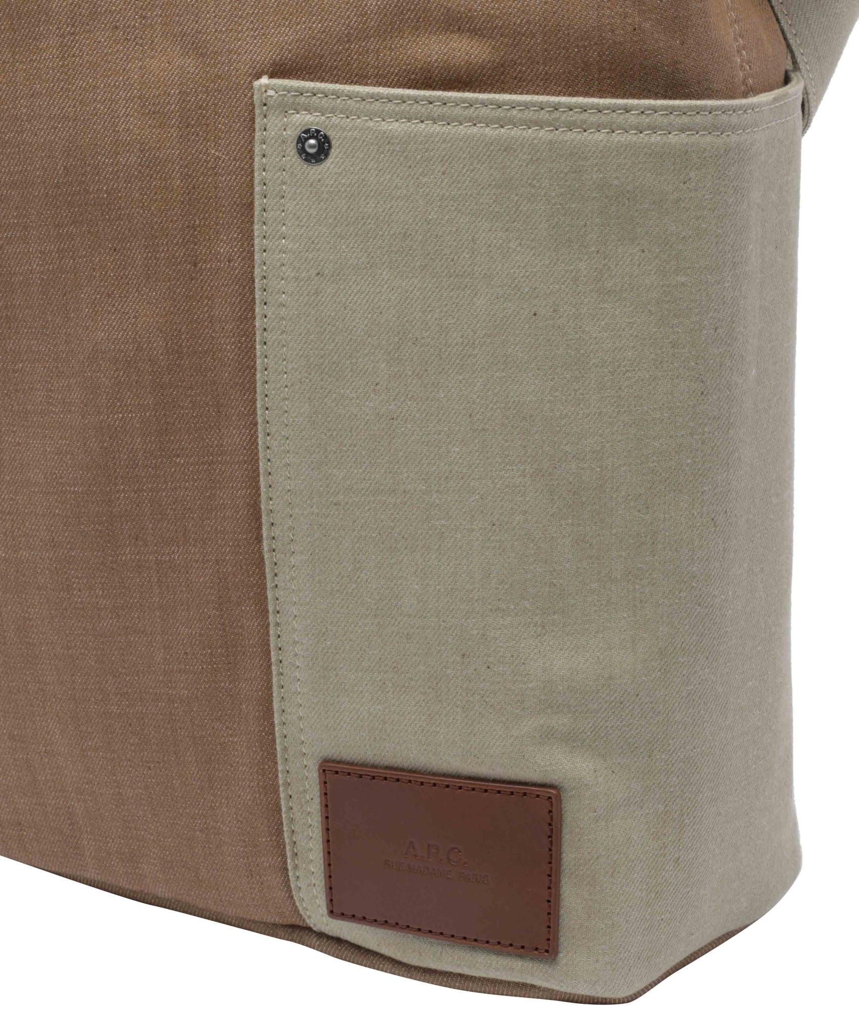 [A.P.C.] Shoulder bag FW26 COHRE M67084BLC