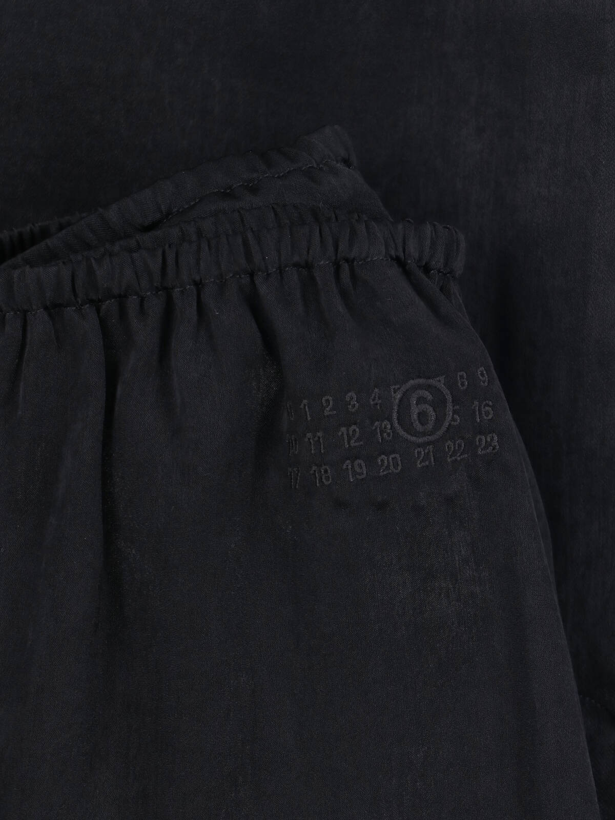 [MM6 Maison Margiela] Long skirt FW26 S62ME0045 M36089900
