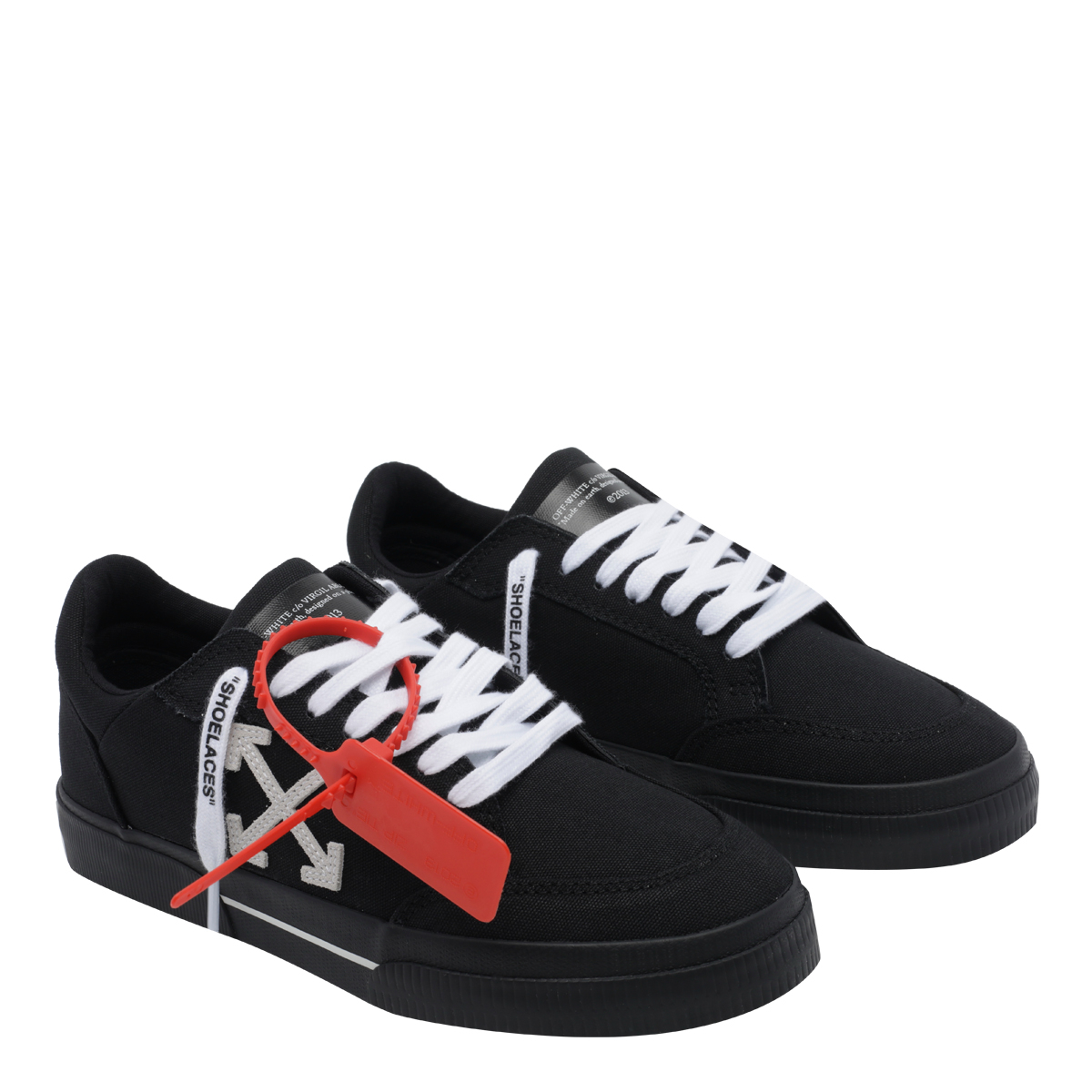 [Off White] Sneakers FW26 OMIA293C99FAB0031001