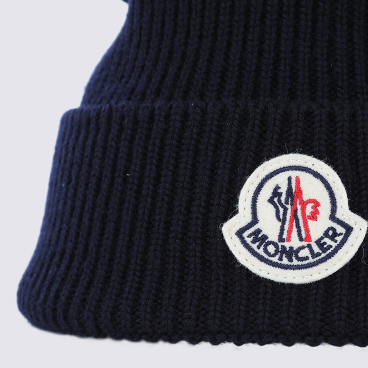 [Moncler] Beanie FW26 L20913B70500A9342742