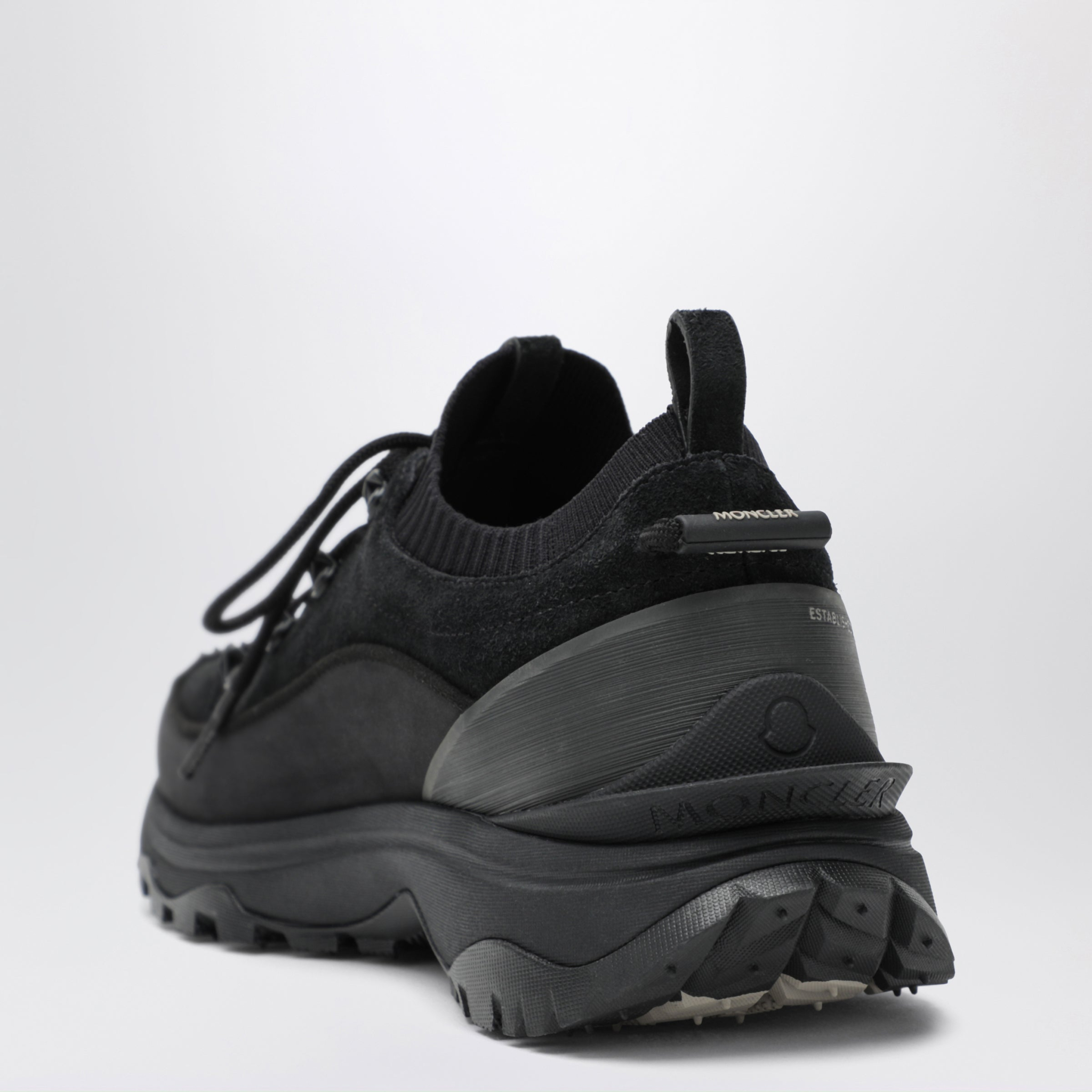 [Moncler] Sneakers FW26 4M00060M7242