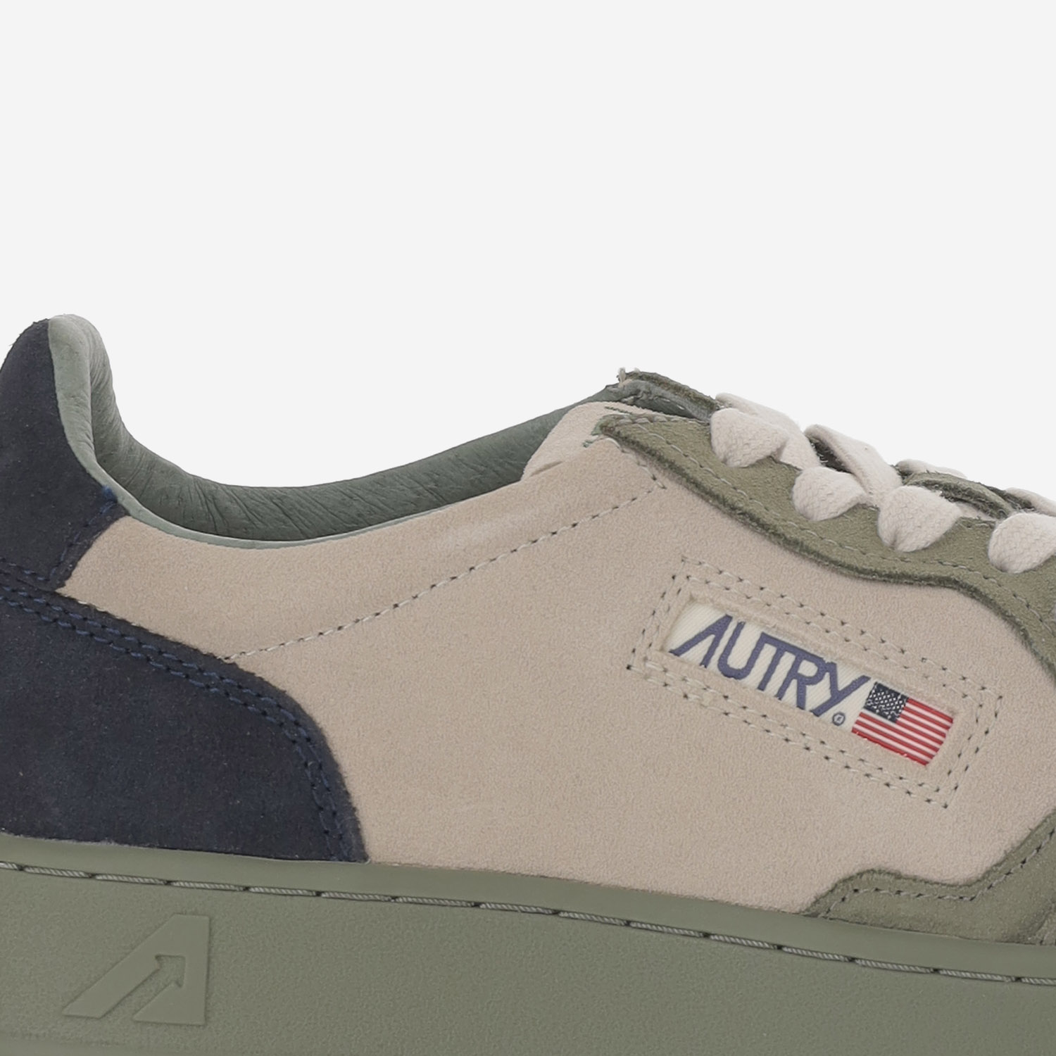 [AUTRY] Sneakers FW26 AULMTS42TRICSUEDESMOKEGRNSPACE