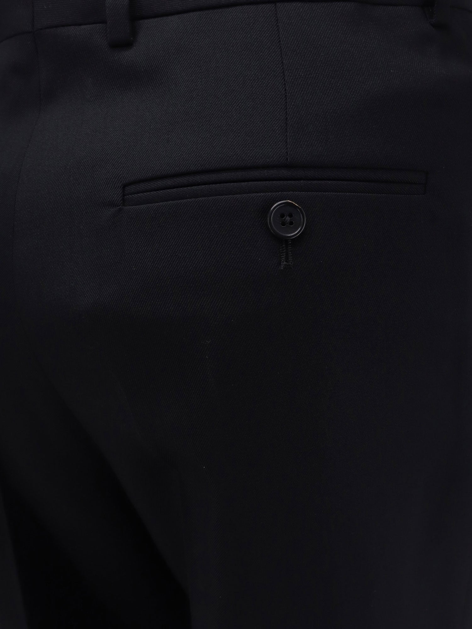 [Celine] Trousers FW26 RP0VD650D38NO