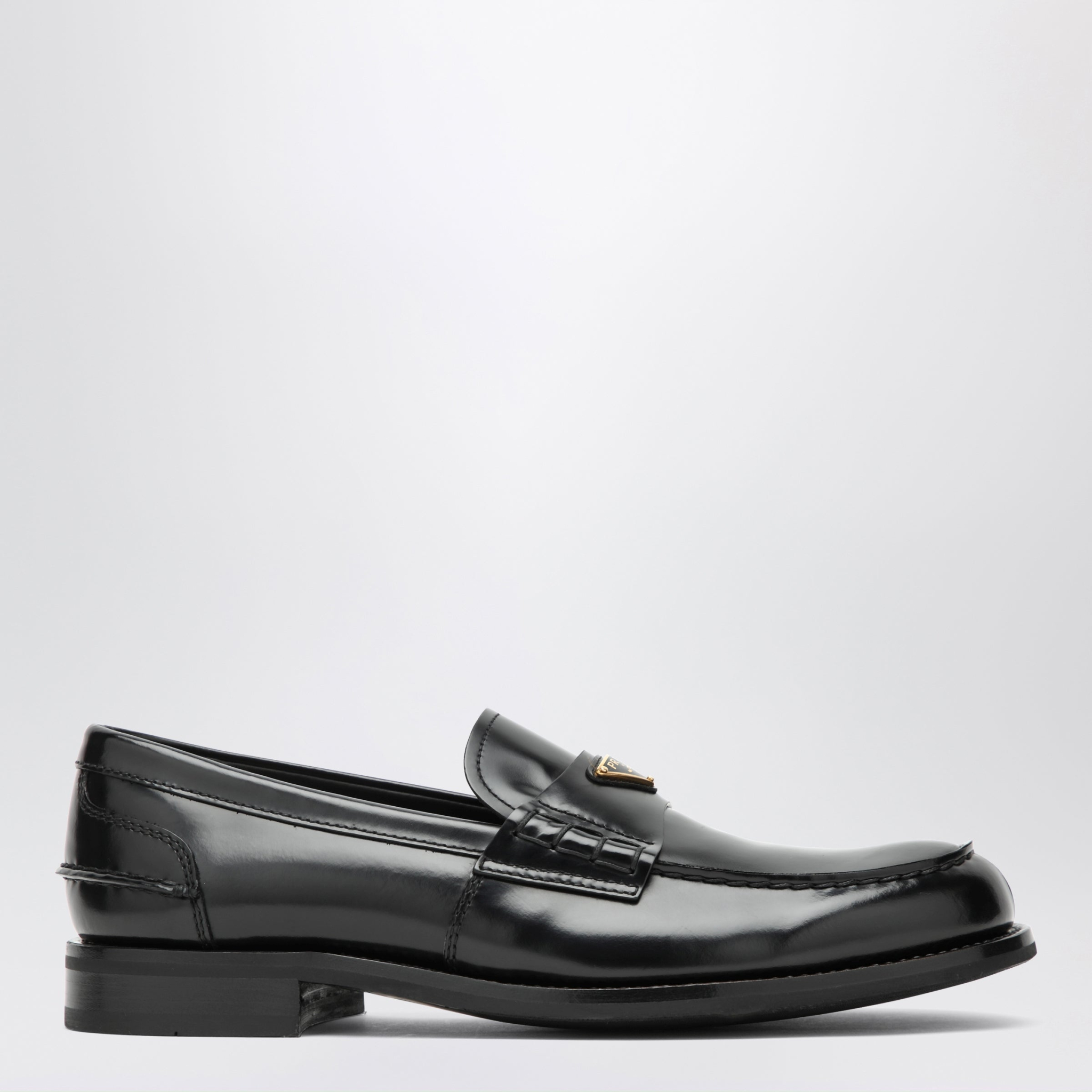 [Prada] Loafer FW26 2DB223X000055