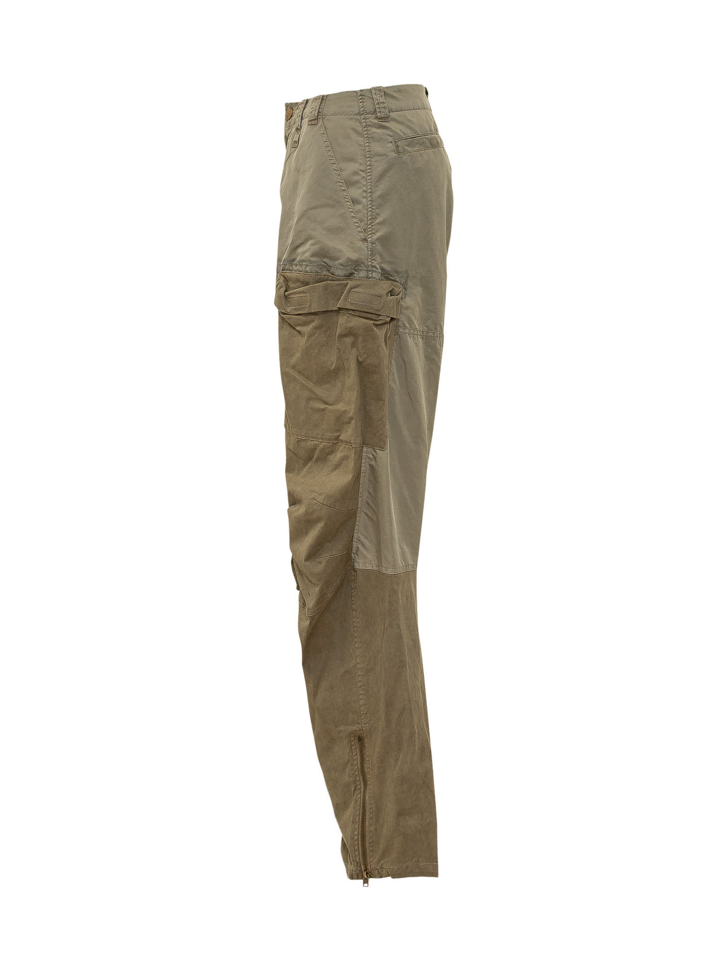 [Diesel] Trousers FW26 A221460CJCH 7CS