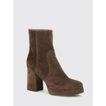 [Valentino Garavani] Boots FW26 S0NF1DHU 0TO