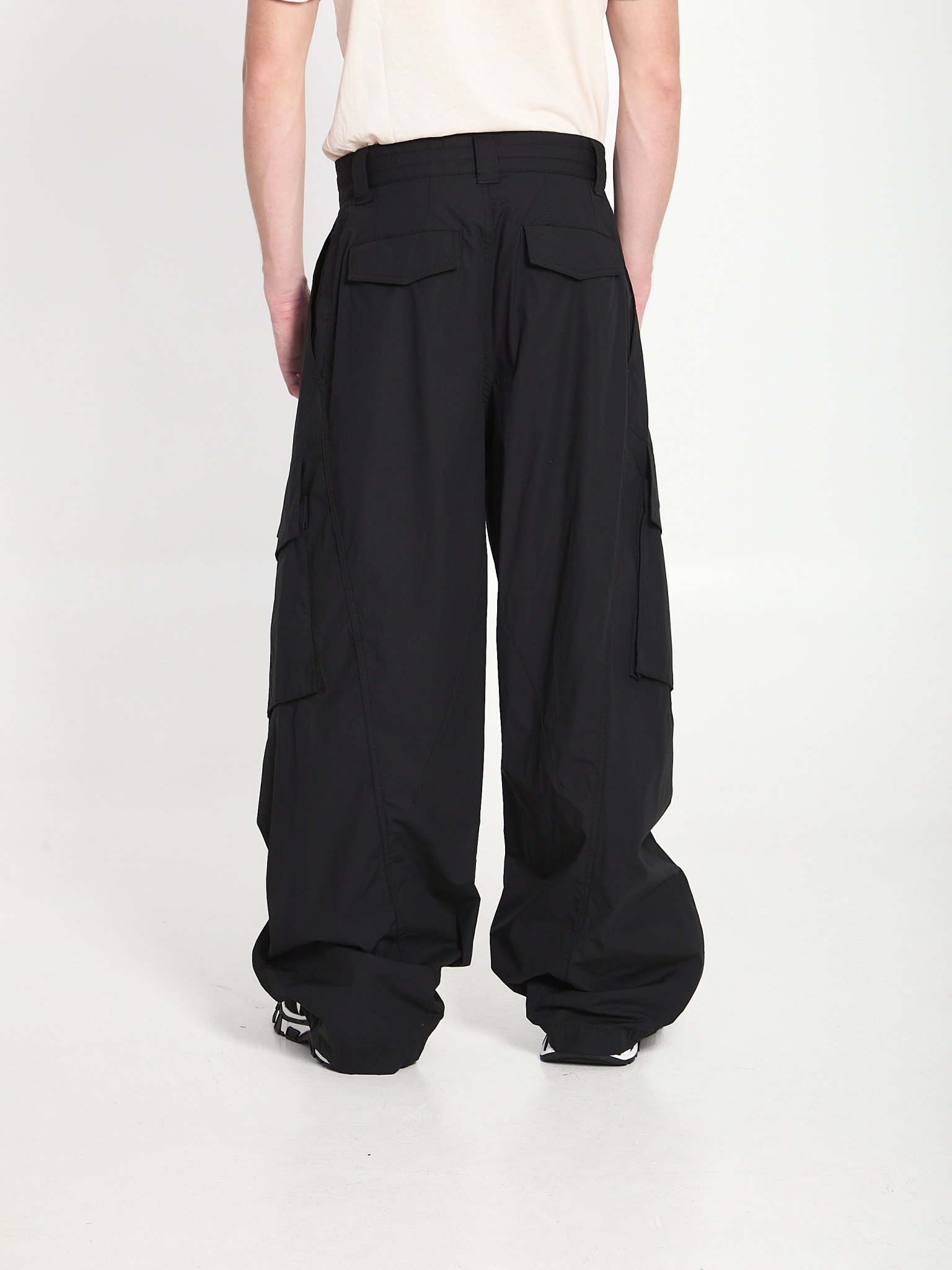 [DOLCE&GABBANA] Trousers SS26 GP1C1T_FUFN9_N0000