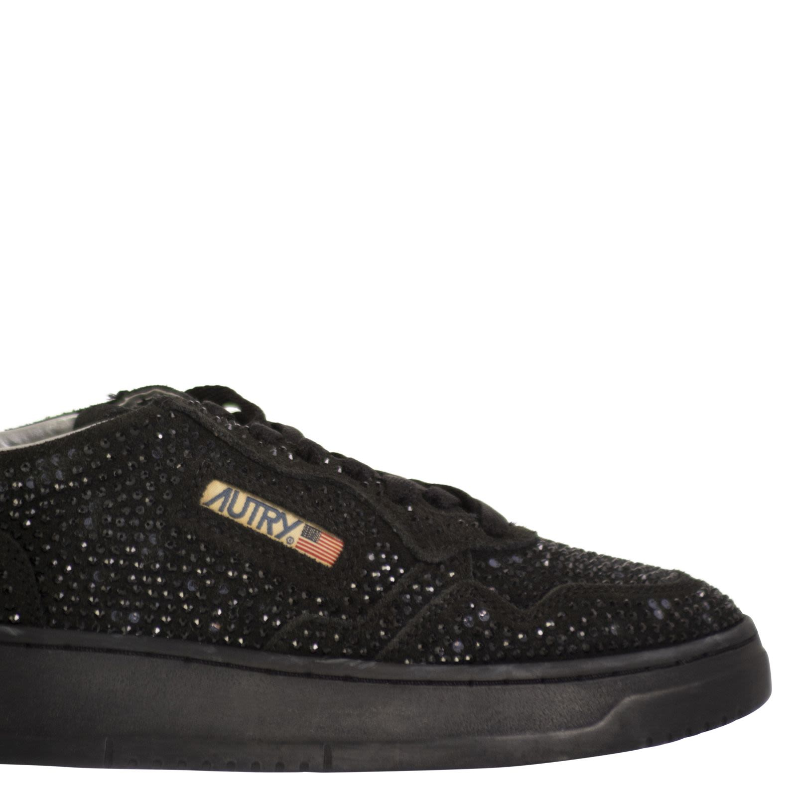 [AUTRY] Sneakers FW25 AULWNA02