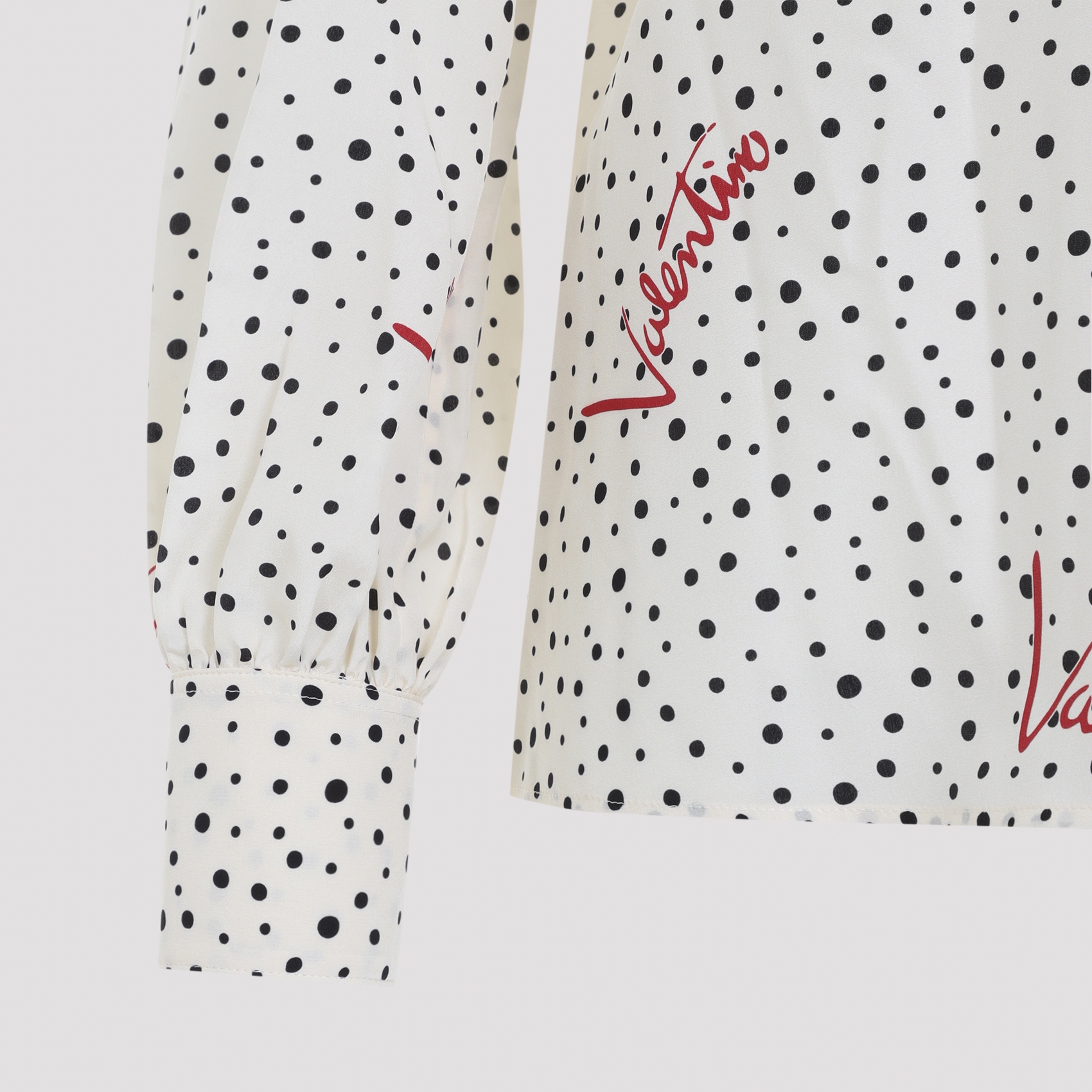 [Valentino] Shirts Long Sleeve FW26 9B3AB8N0A9N