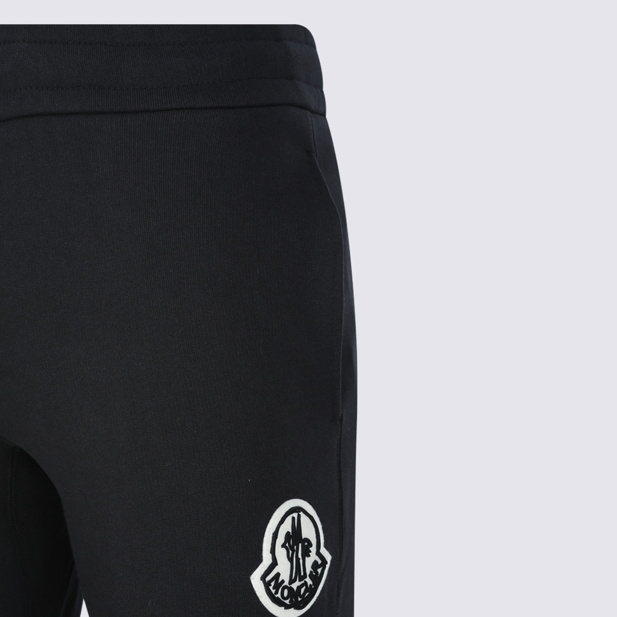 [Moncler] Trousers FW26 L20918H00012899V4999