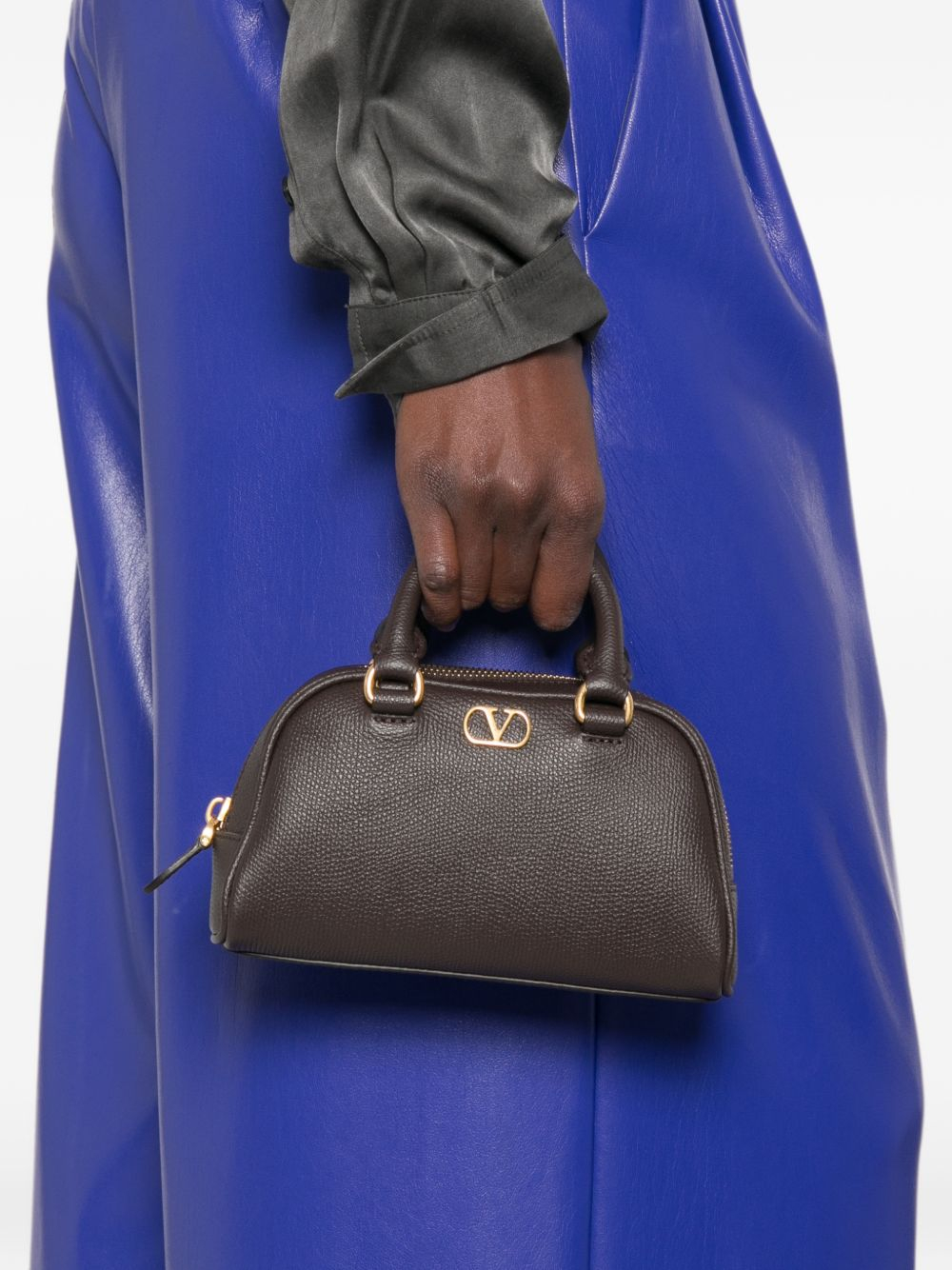 [Valentino Garavani] Clutch bag FW26 WP0AX7SNP0TO