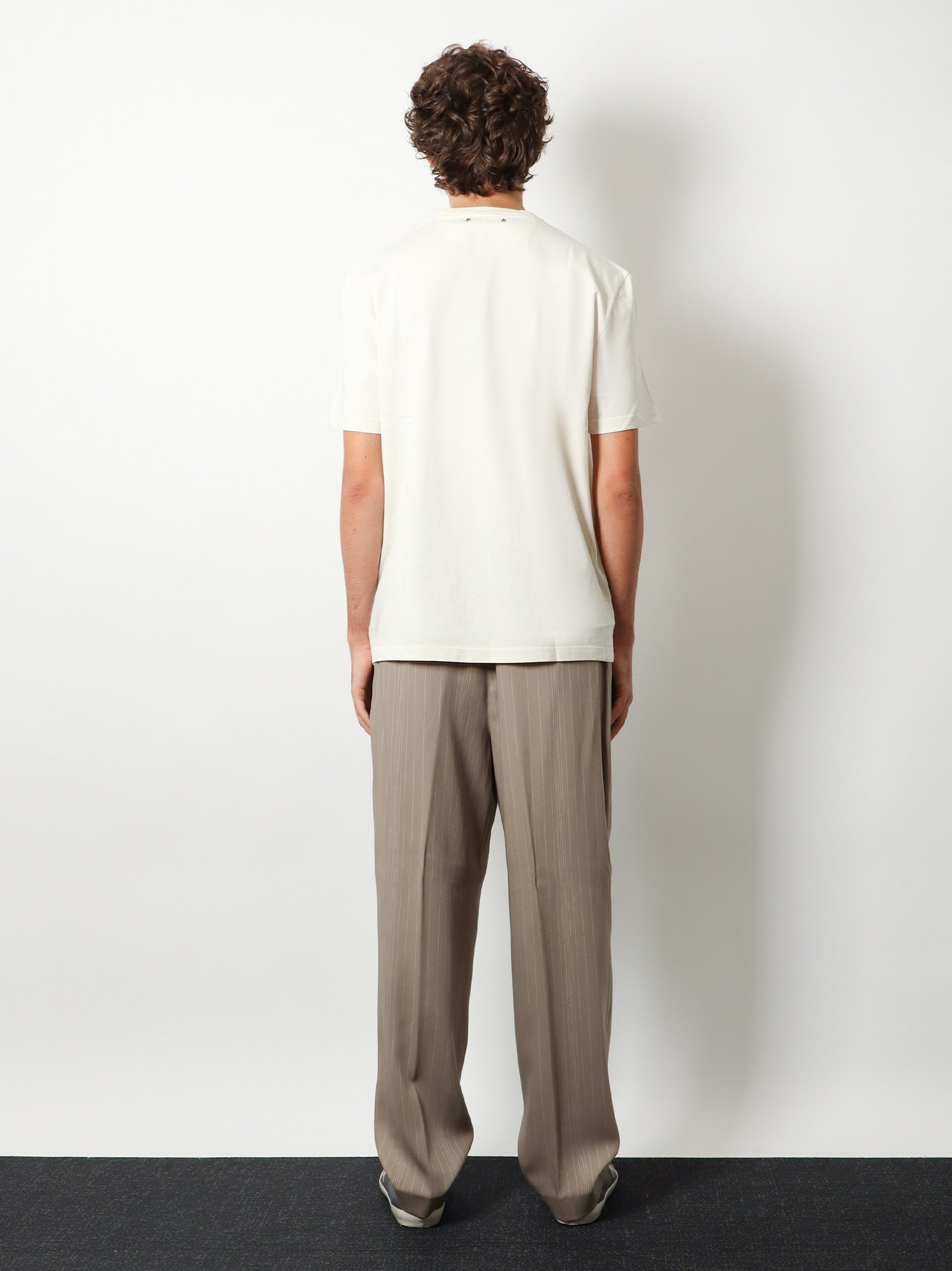 [GOLDEN GOOSE DELUXE BRAND] T-shirts Short Sleeve FW26 GMP01220P00261911560