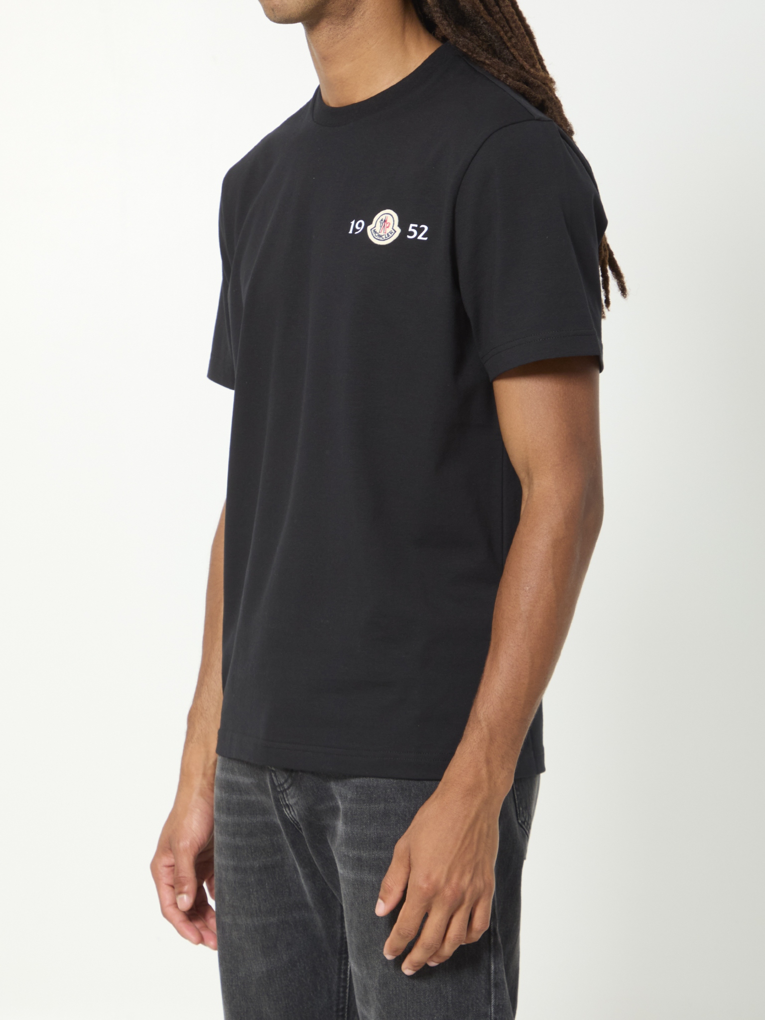 [Moncler] T-shirts Short Sleeve FW26 L20918C00052_8790F_999