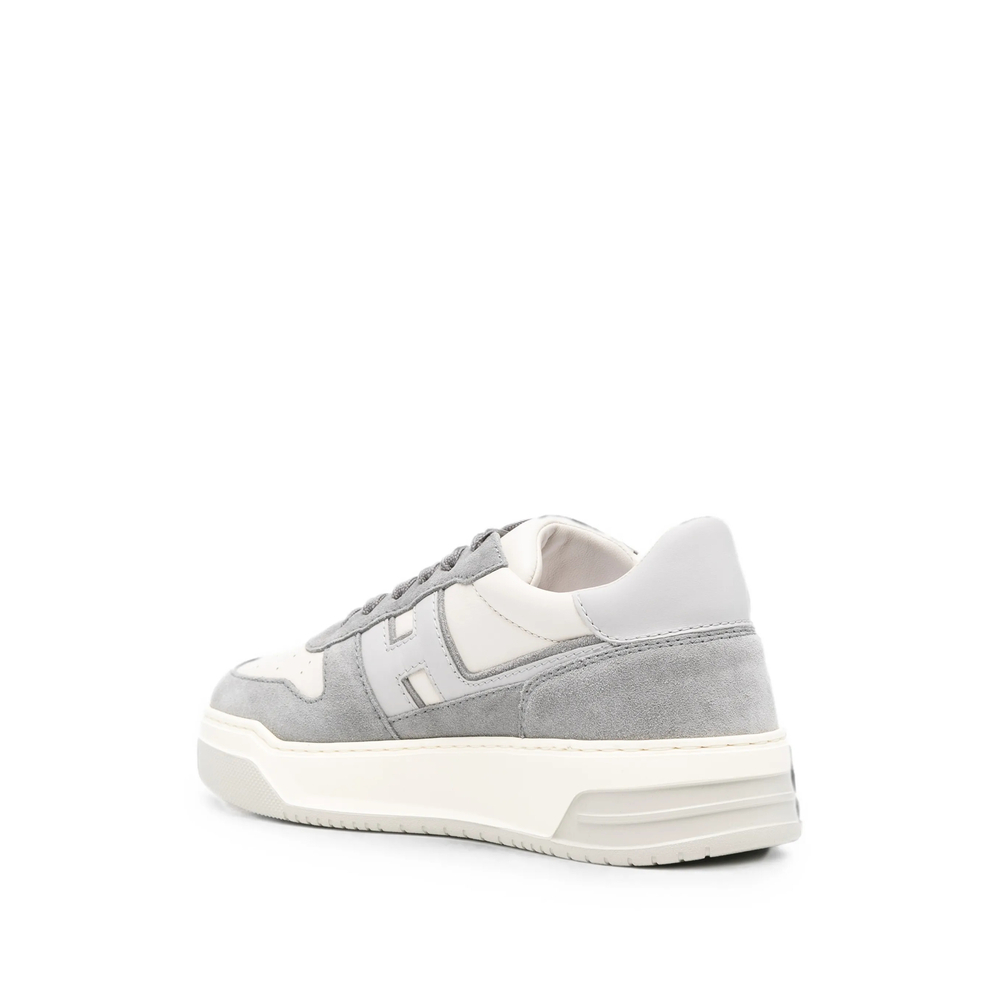 [Hogan] Sneakers FW26 HXW7180GI00U HC1P73