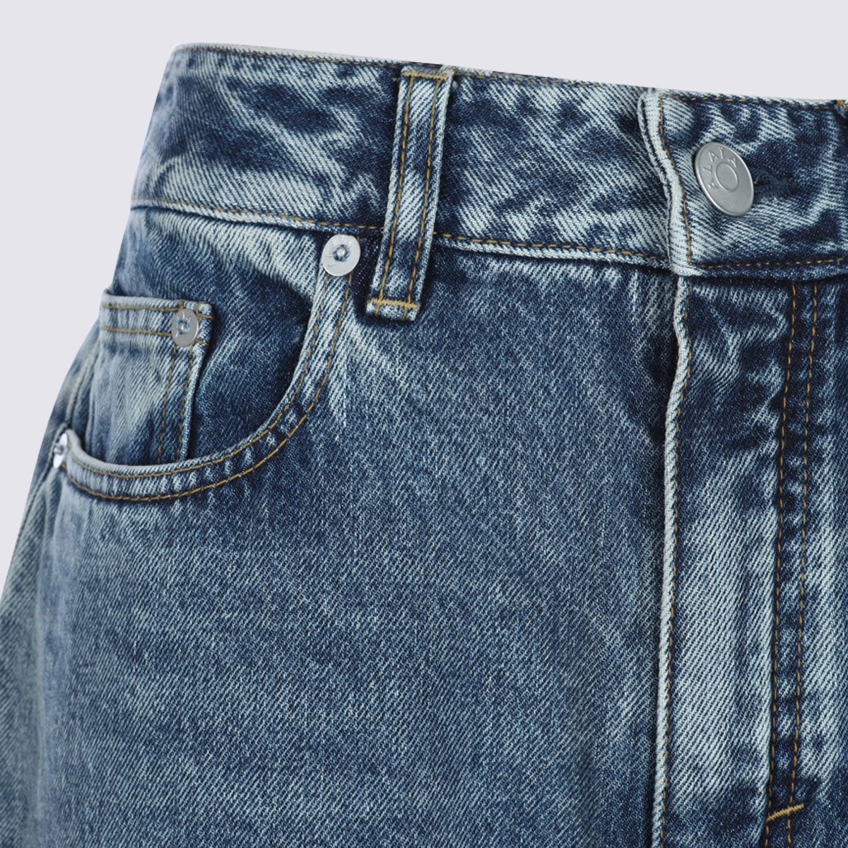 [Alaia] Jeans FW26 AA9P1280D017CA29