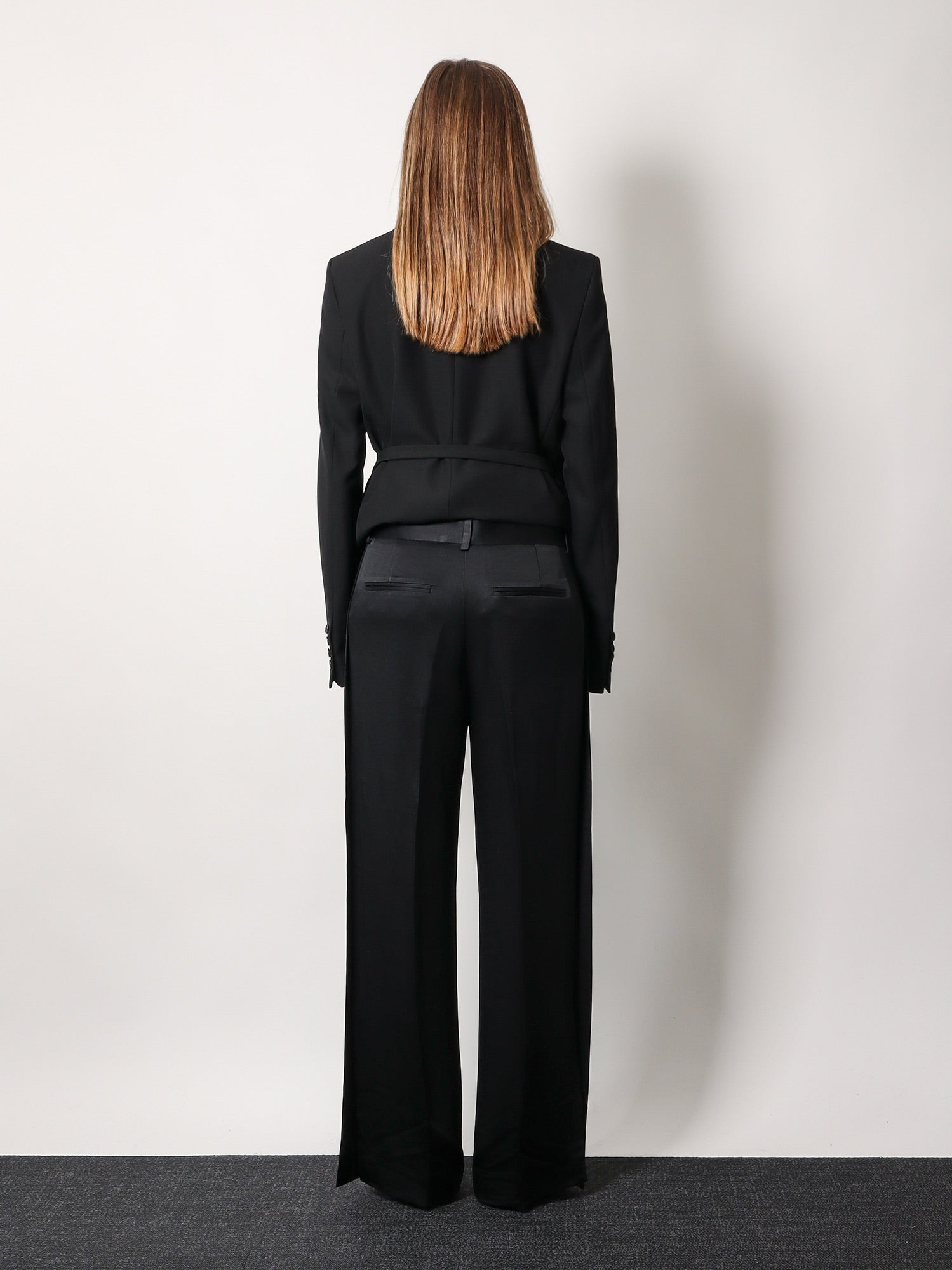[TOTEME] Trousers SS26 251WRB4483FB0344_001