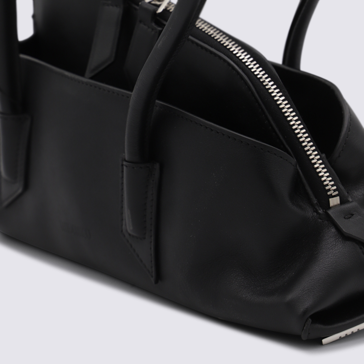 [The Attico] Shoulder bag FW26 250WAH00058LBT019AA100