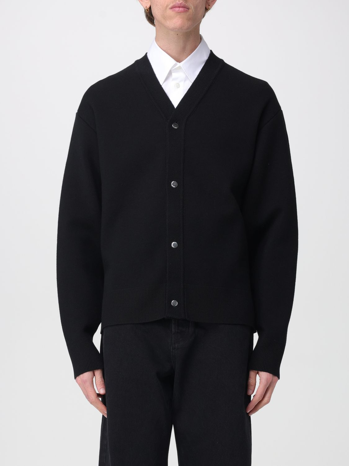 [JACQUEMUS] Cardigan SS26 CDM00292BK00185 990