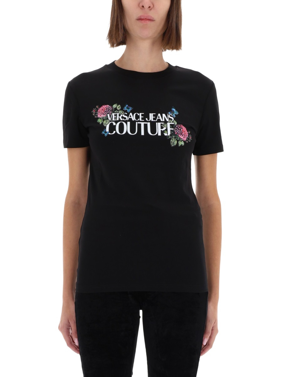 [VERSACE JEANS COUTURE] T-shirts Short Sleeve FW25 79HAHB00_CJB01899