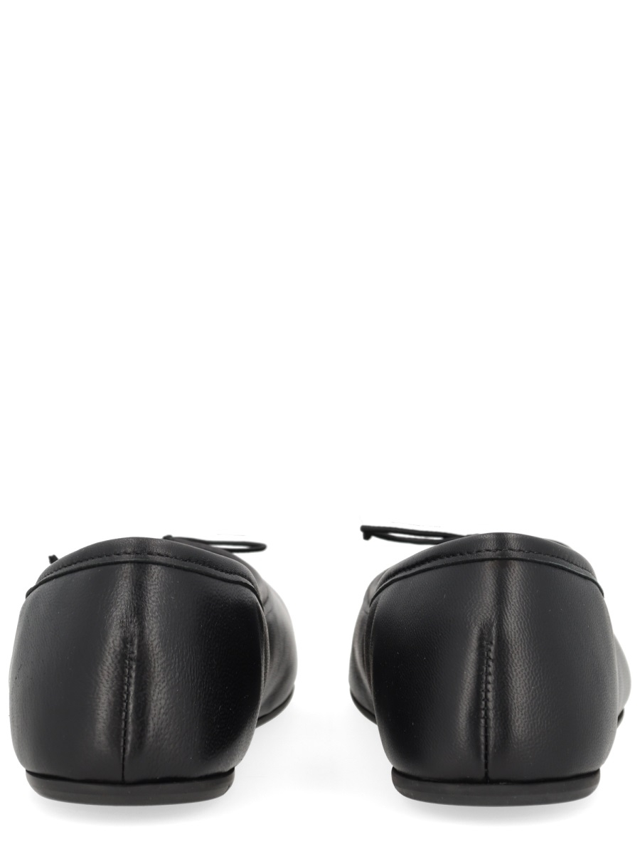 [Vivienne Westwood] Flat shoes FW25 7201000HW_L00AGN402