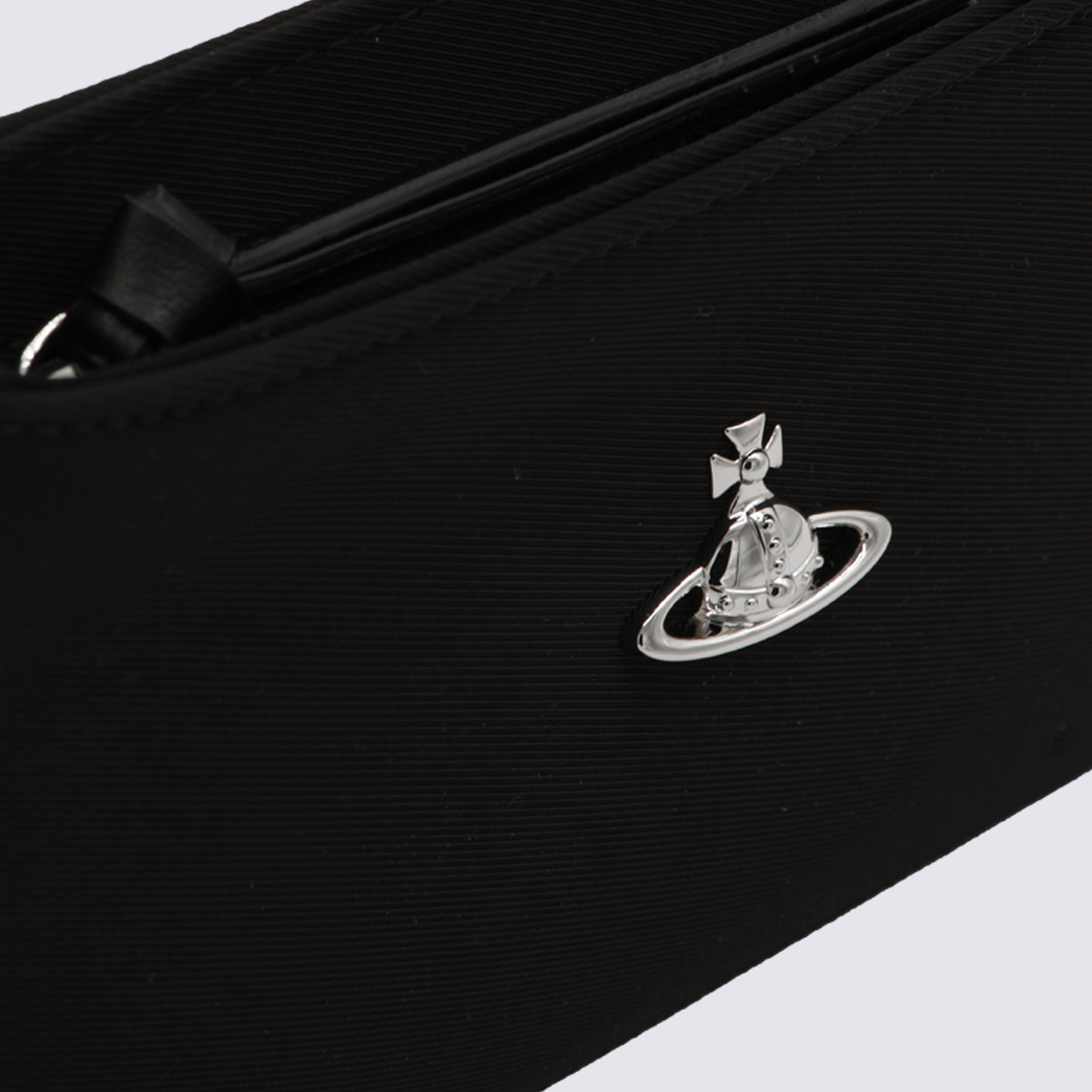 [Vivienne Westwood] Cross body bag FW26 5801000JWW001YN401